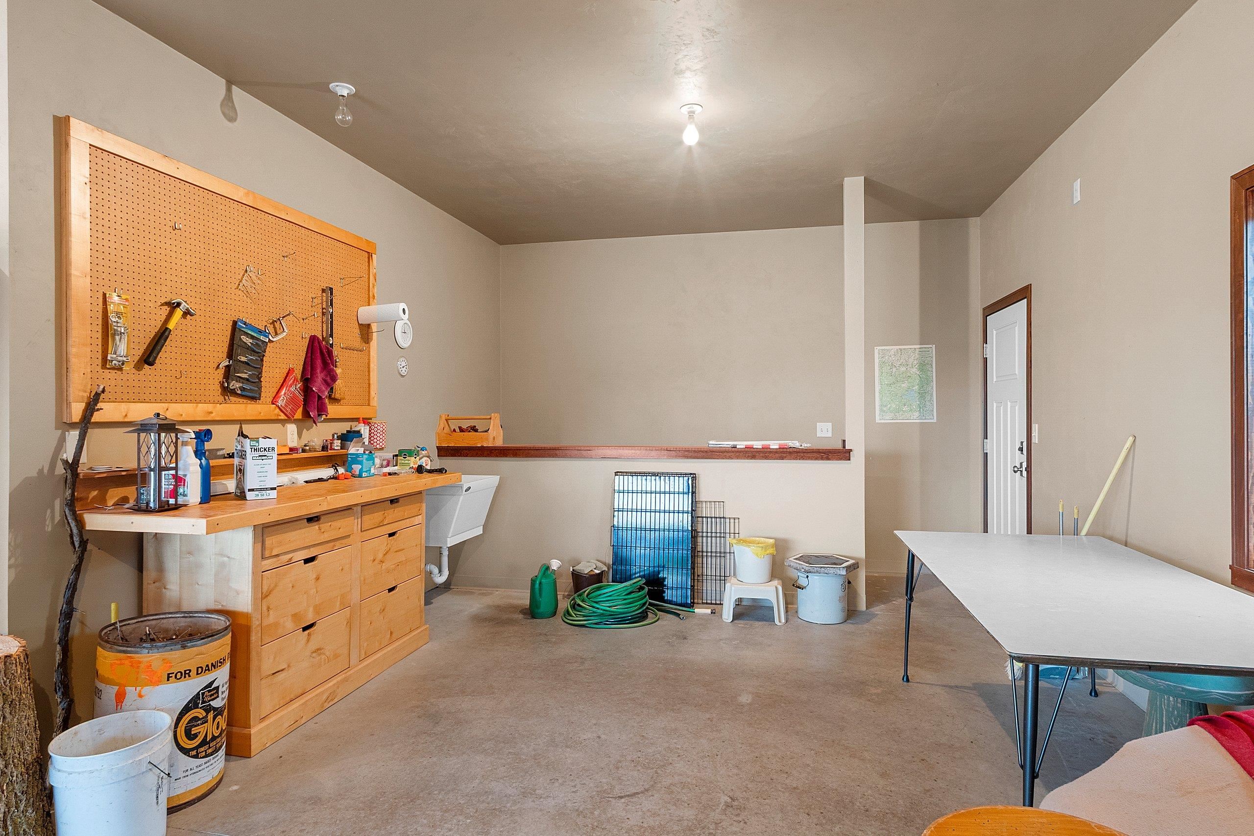 GREEN BAY, Wisconsin, 54311, United States, 3 Bedrooms Bedrooms, ,3 BathroomsBathrooms,Residential,For Sale,1997411