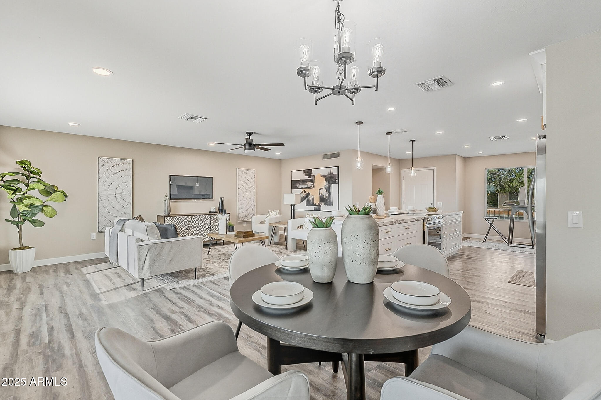 Sun City, Arizona, 85351, United States, 3 Bedrooms Bedrooms, ,Residential,For Sale,1960943