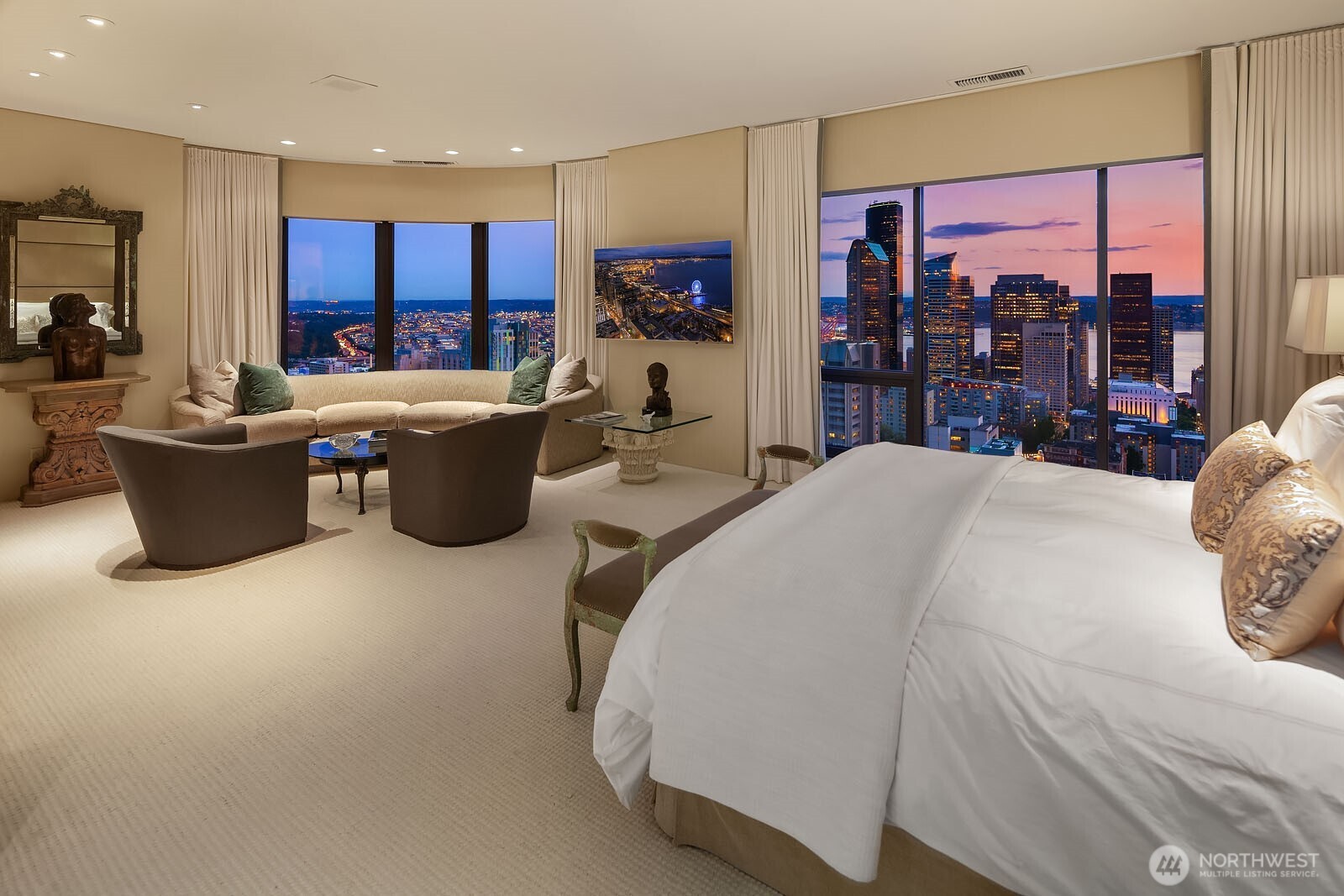 Seattle, Washington, 98104, United States, 4 Bedrooms Bedrooms, ,6 BathroomsBathrooms,Residential,For Sale,1738048