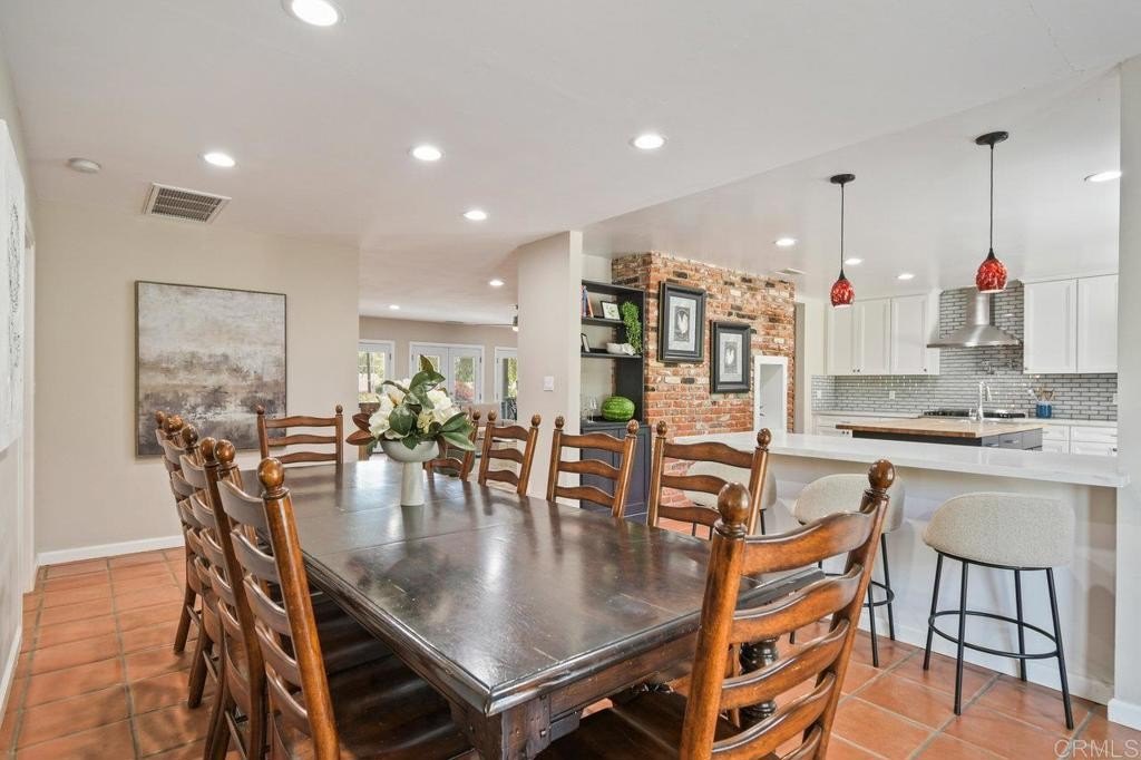 El Cajon, California, 92020, United States, 4 Bedrooms Bedrooms, ,2 BathroomsBathrooms,Residential,For Sale,2003426