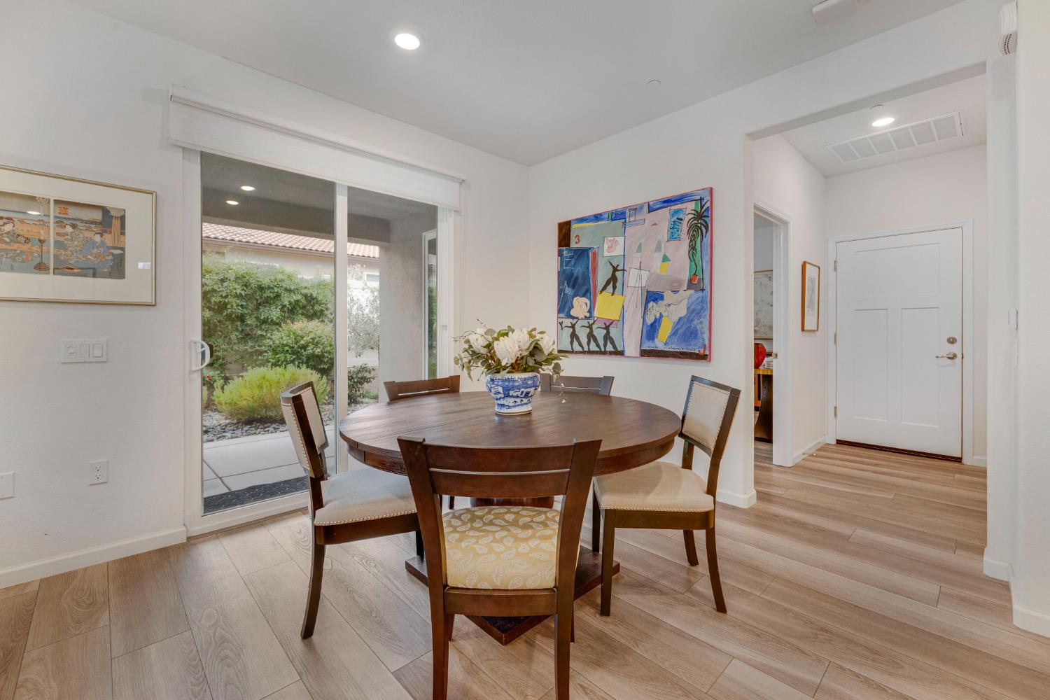 El Dorado Hills, California, 95762, United States, 2 Bedrooms Bedrooms, ,2 BathroomsBathrooms,Residential,For Sale,1950848