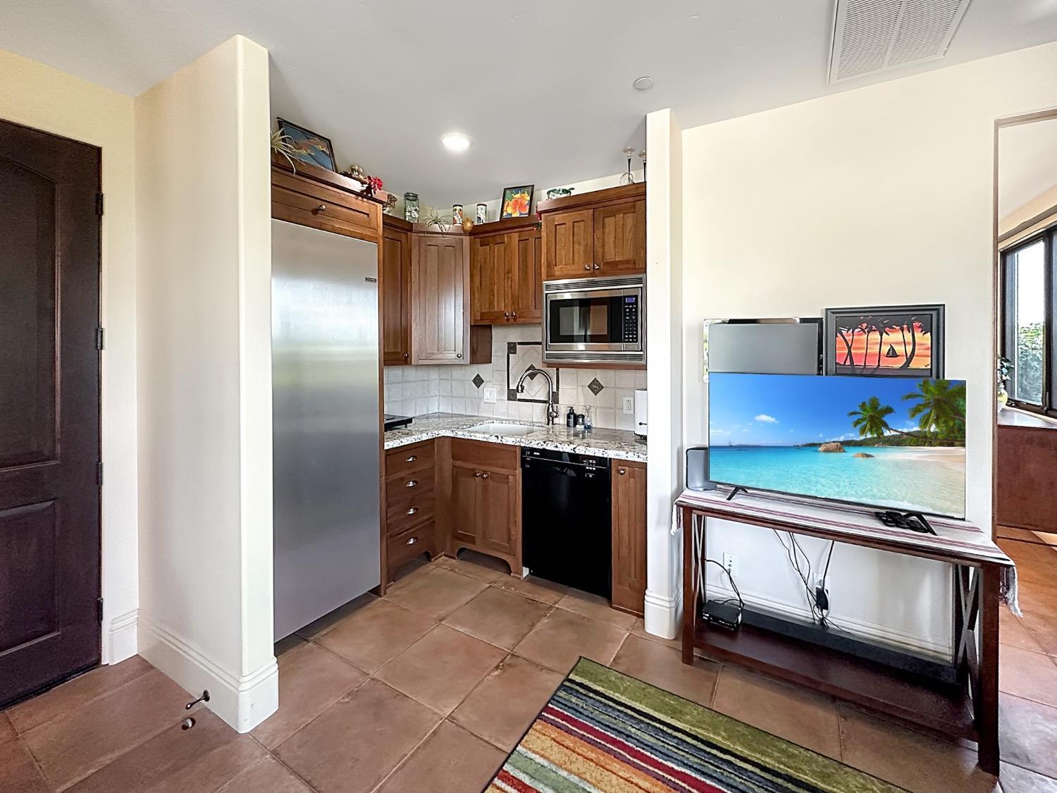 Grass Valley, California, 95949, United States, 4 Bedrooms Bedrooms, ,5 BathroomsBathrooms,Residential,For Sale,1974160