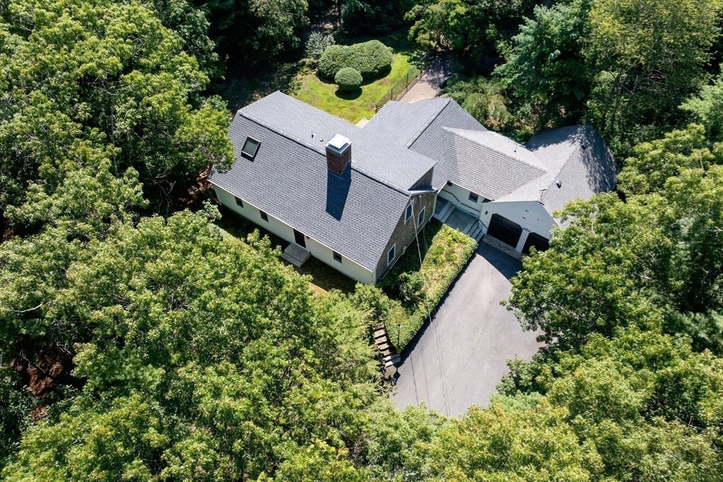 Carver, Massachusetts, 02330, United States, 3 Bedrooms Bedrooms, ,3 BathroomsBathrooms,Residential,For Sale,1929096