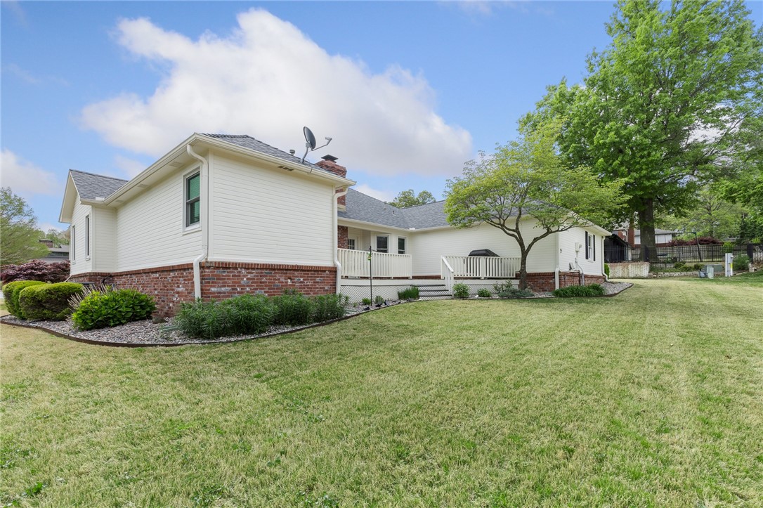 Springdale, Arkansas, 72764, United States, 4 Bedrooms Bedrooms, ,3 BathroomsBathrooms,Residential,For Sale,1804619