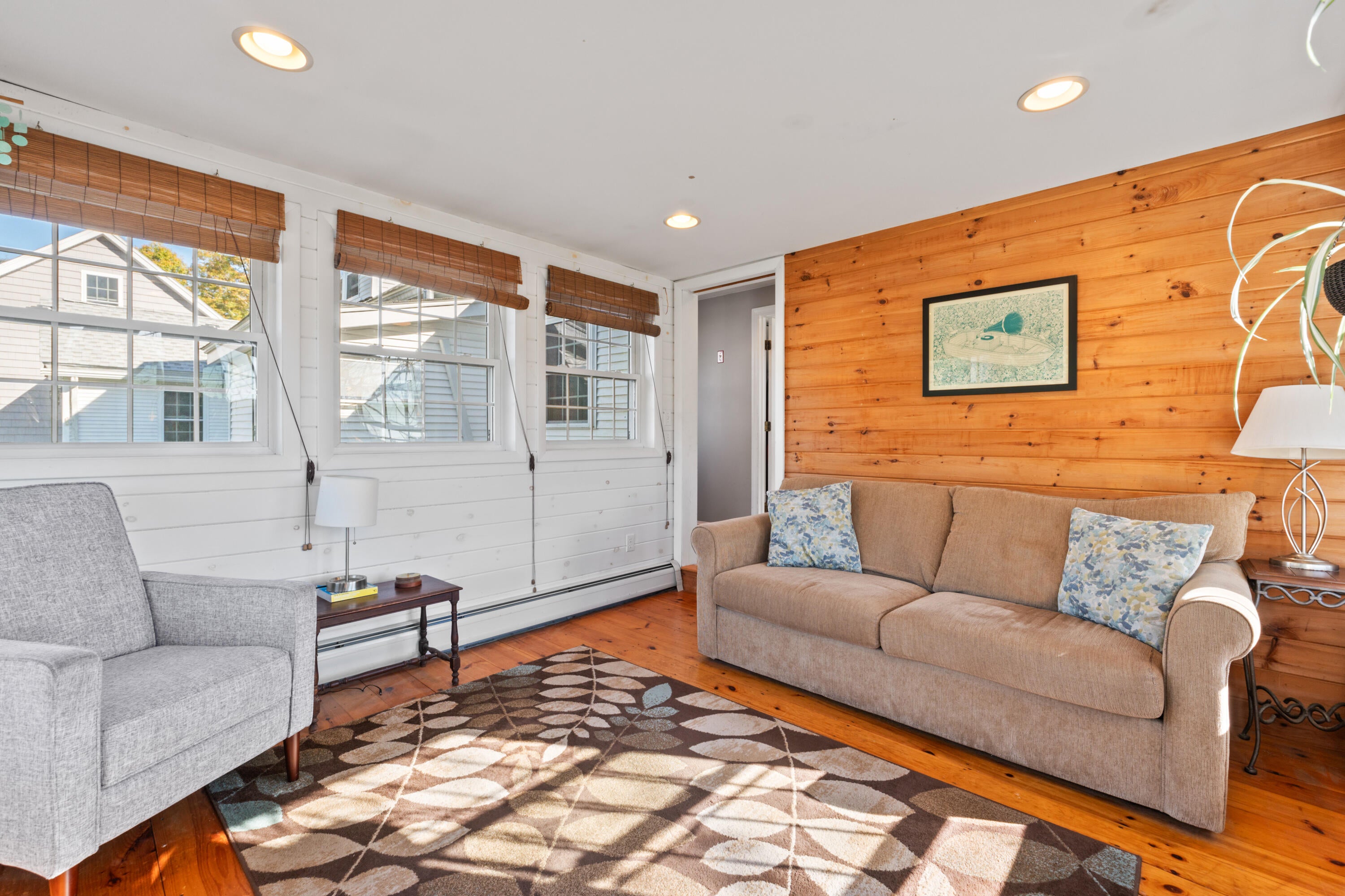 Eliot, Maine, 03903, United States, 4 Bedrooms Bedrooms, ,2 BathroomsBathrooms,Residential,For Sale,1977194