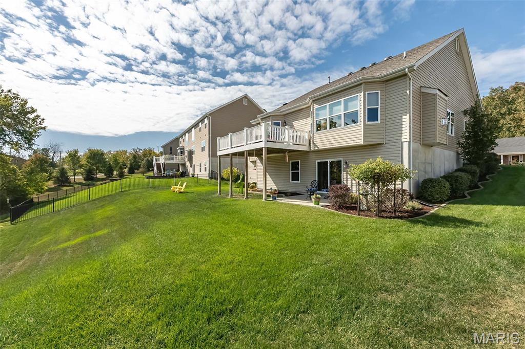 Mehlville, Missouri, 63128, United States, 3 Bedrooms Bedrooms, ,3 BathroomsBathrooms,Residential,For Sale,1966938