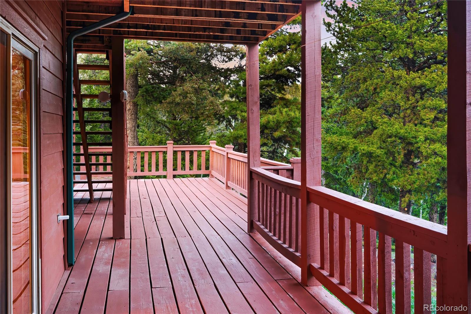 Conifer, Colorado, 80433, United States, 4 Bedrooms Bedrooms, ,3 BathroomsBathrooms,Residential,For Sale,1850389