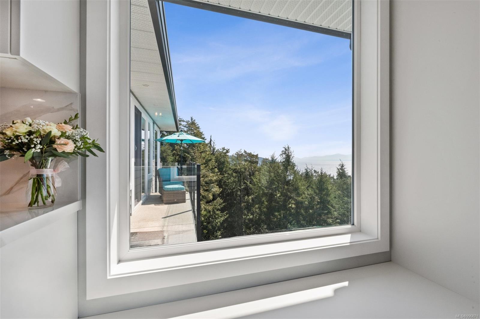 SOOKE, British Columbia, V9Z 1L8, CA, 5 Bedrooms Bedrooms, ,Residential,For Sale,1876018