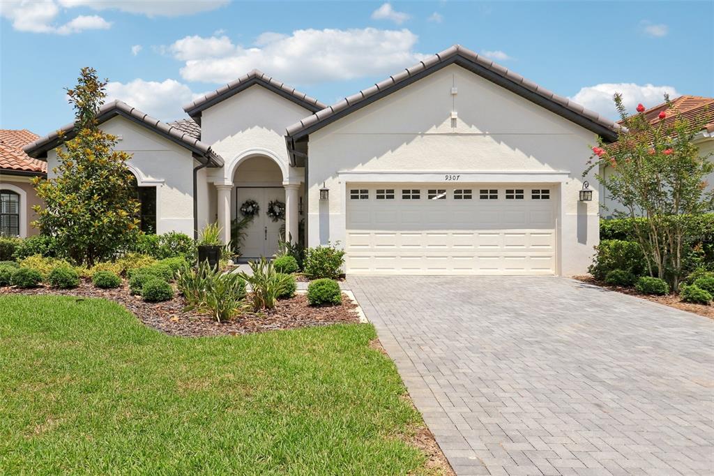 Howey In The Hills, Florida, 34737, United States, 3 Bedrooms Bedrooms, ,2 BathroomsBathrooms,Residential,For Sale,1827803