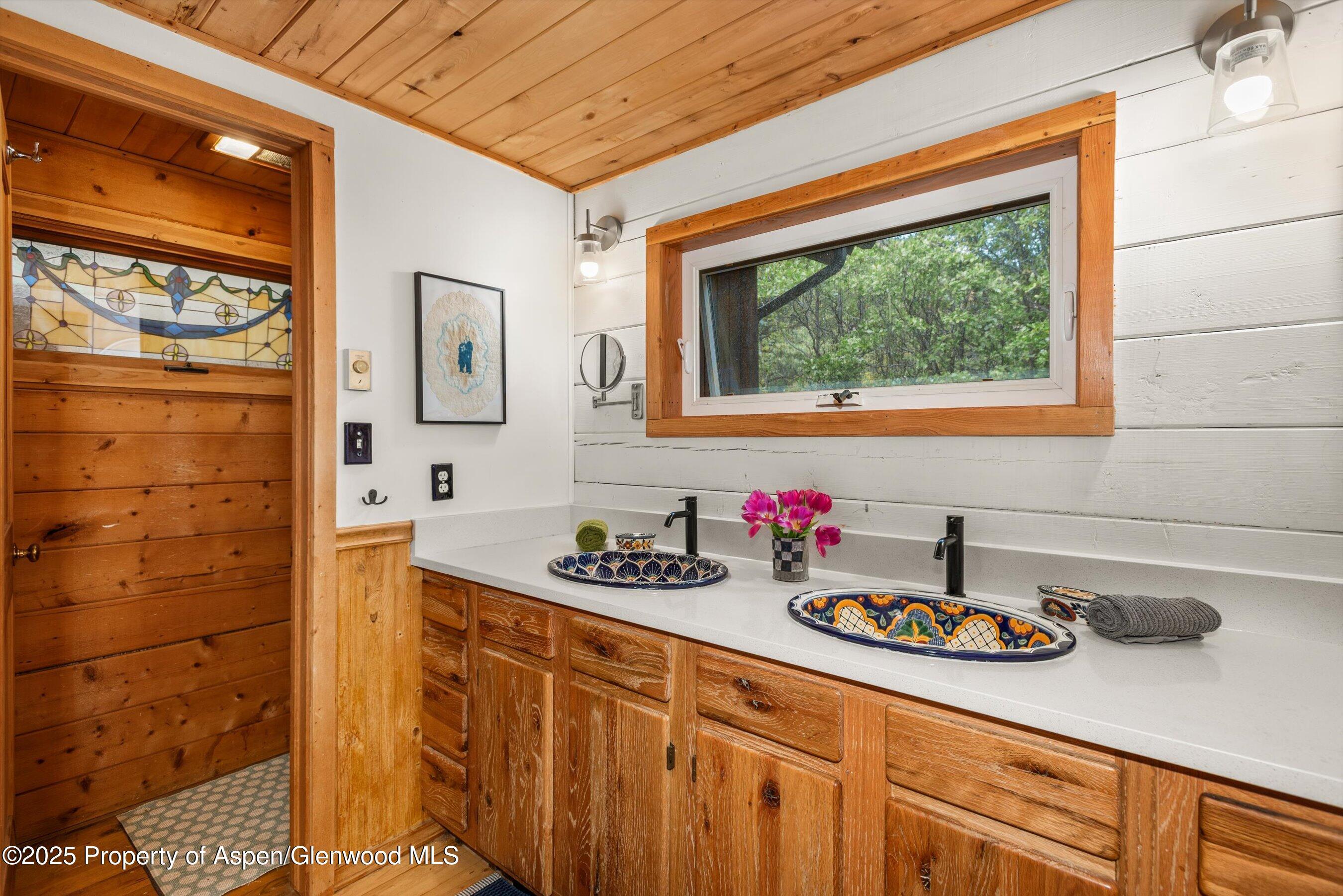 Carbondale, Colorado, 81623, United States, 3 Bedrooms Bedrooms, ,2 BathroomsBathrooms,Residential,For Sale,1989332