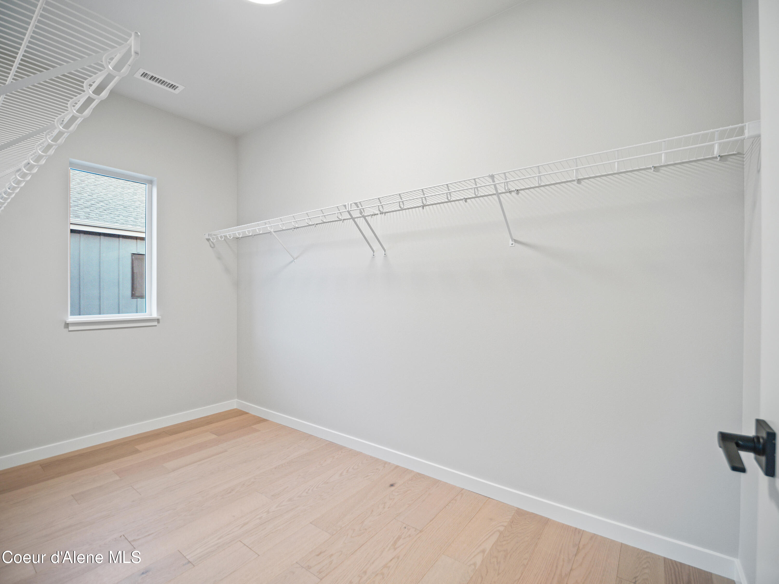 Post Falls, Idaho, 83854, United States, 4 Bedrooms Bedrooms, ,3 BathroomsBathrooms,Residential,For Sale,1911727