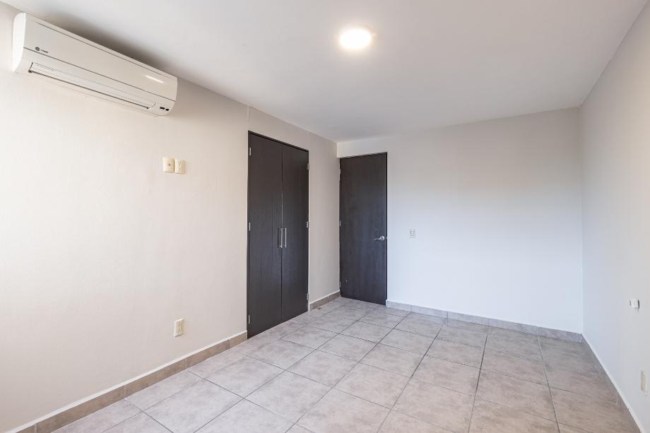 Circunvalacion del robalo, Puerto Vallarta, Jalisco, 48310, Mexico, 2 Bedrooms Bedrooms, ,1 BathroomBathrooms,Residential,For Sale,Circunvalacion del robalo,1425826