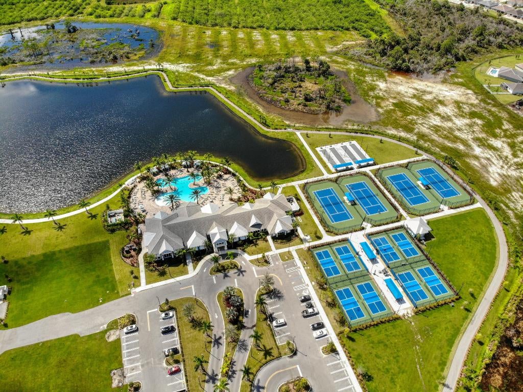 Port St Lucie, Florida, 34987, United States, 2 Bedrooms Bedrooms, ,2 BathroomsBathrooms,Residential,For Sale,2008959