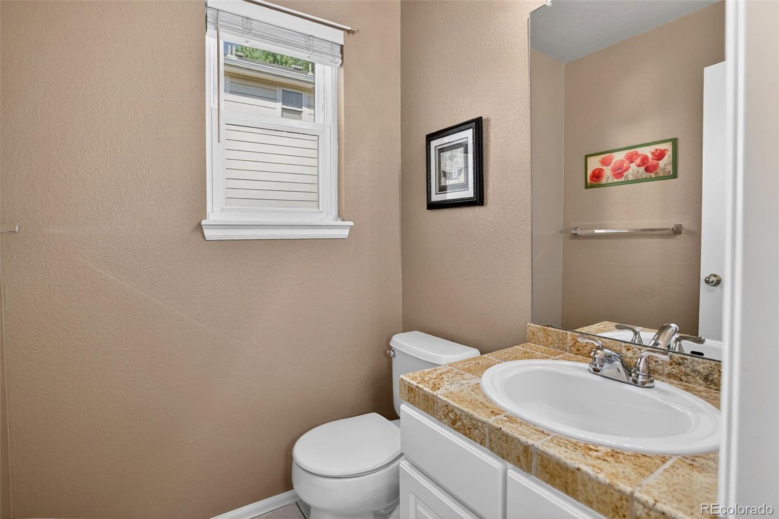 Highlands Ranch, Colorado, 80129, United States, 3 Bedrooms Bedrooms, ,3 BathroomsBathrooms,Residential,For Sale,1938652