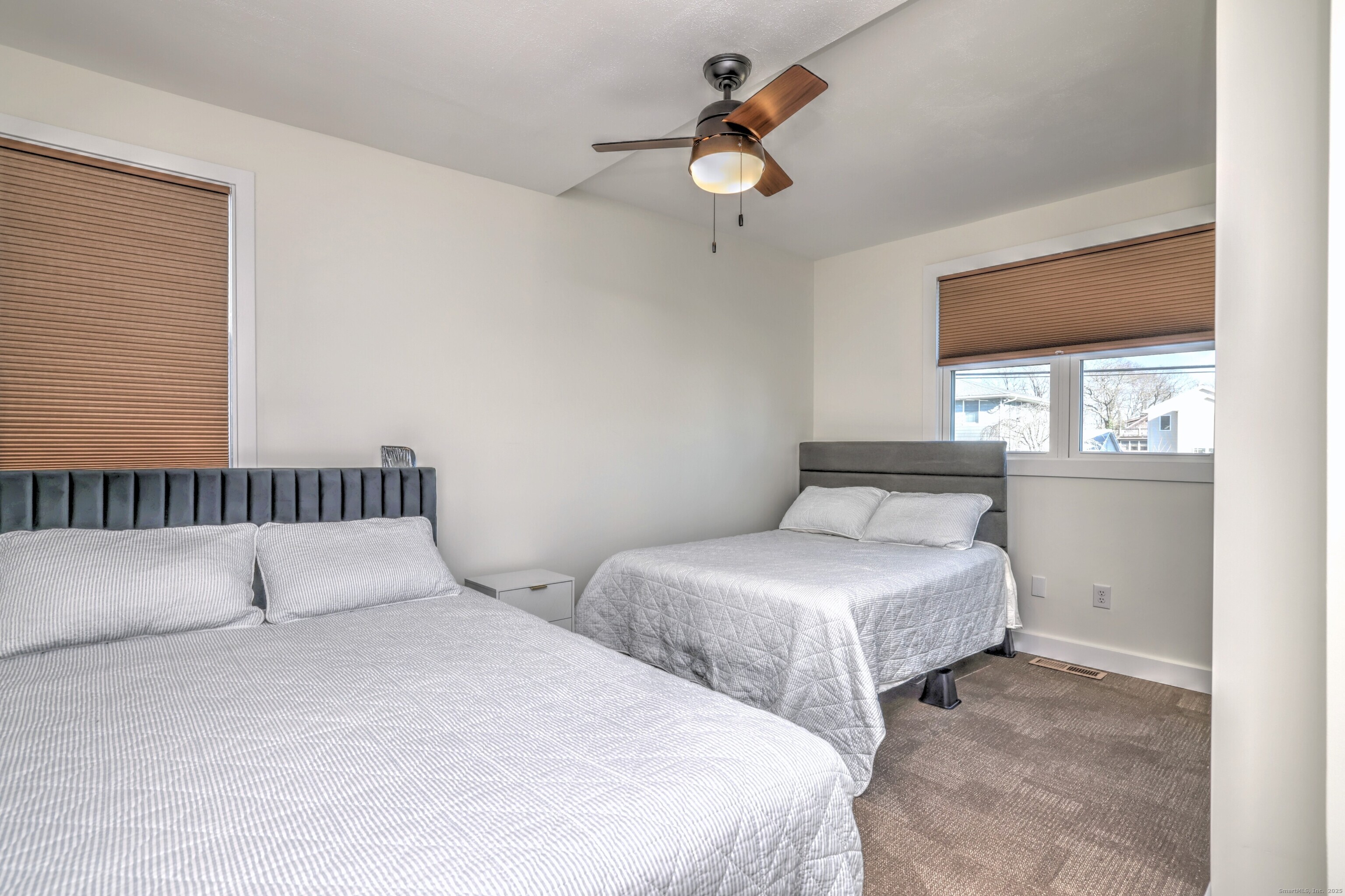 East Haven, Connecticut, 06512, United States, 3 Bedrooms Bedrooms, ,2 BathroomsBathrooms,Residential,For Sale,2001718