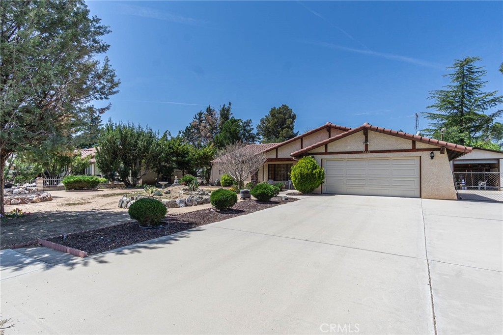 Hesperia, California, 92345, United States, 3 Bedrooms Bedrooms, ,3 BathroomsBathrooms,Residential,For Sale,1923948