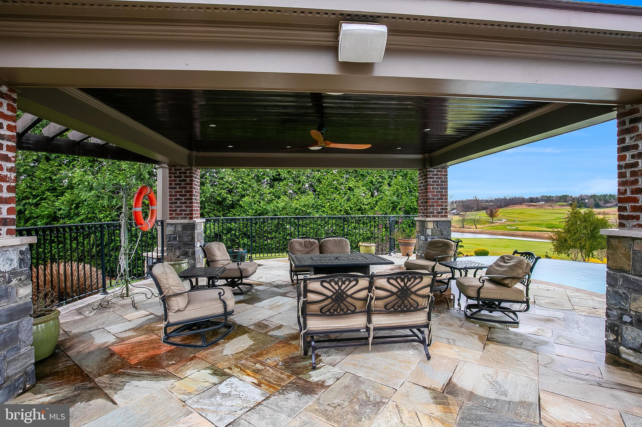 Leesburg, Virginia, 20175, United States, ,Residential,For Sale,2005679