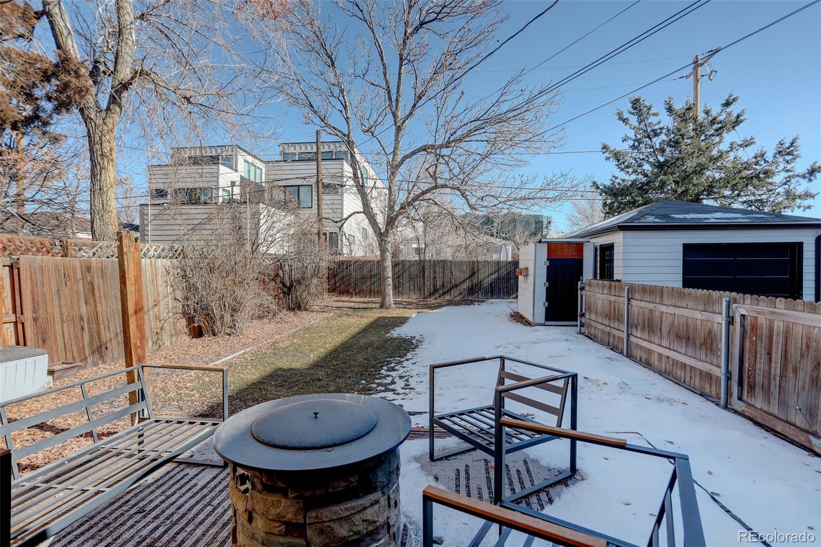 Denver, Colorado, 80222, United States, 2 Bedrooms Bedrooms, ,2 BathroomsBathrooms,Residential,For Sale,1965517
