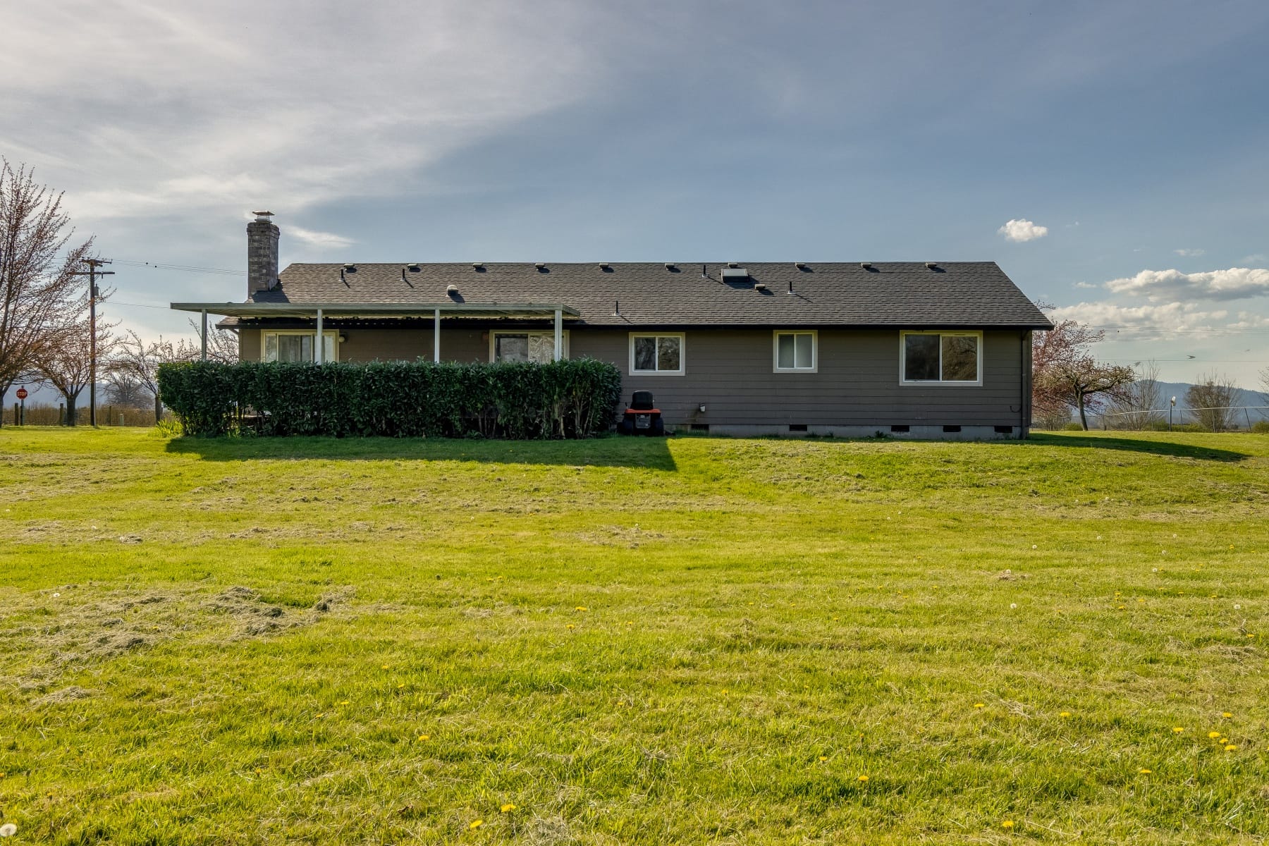  19330 NW GILLIHAN RD Portland, OR 97231 - 物件實景