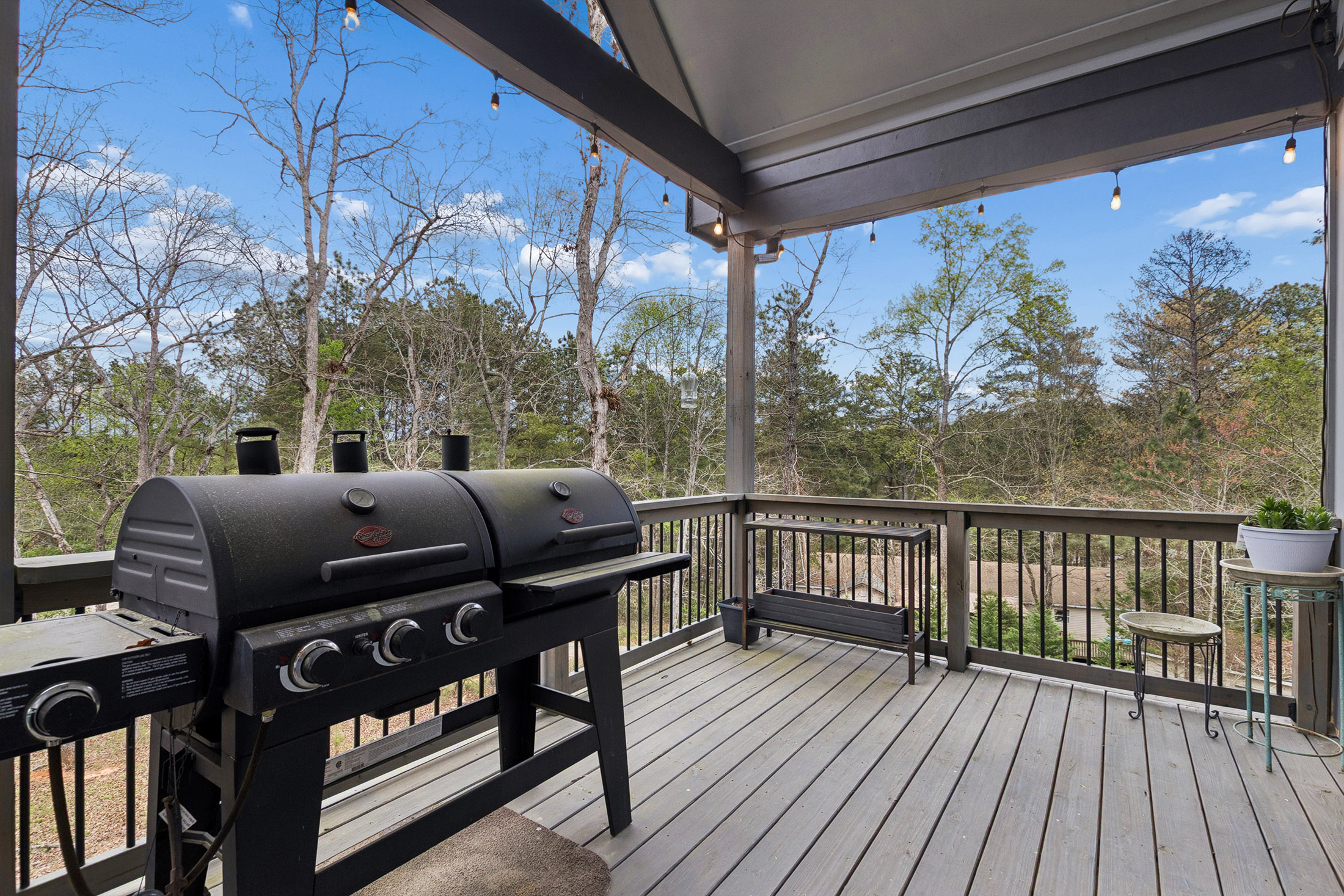  Extraordinary Custom-Built 2019 Barndominium-Inspired Residence - 物件實景