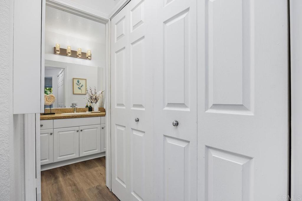 Oceanside, California, 92056, United States, 2 Bedrooms Bedrooms, ,2 BathroomsBathrooms,Residential,For Sale,1958982