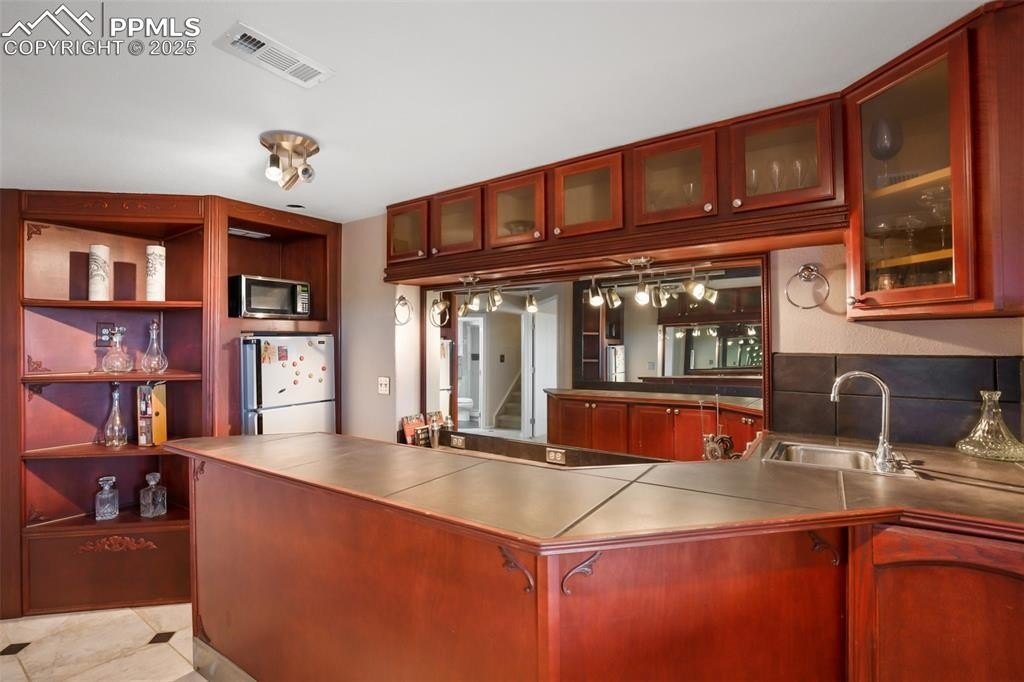 Colorado Springs, Colorado, 80951, United States, 5 Bedrooms Bedrooms, ,4 BathroomsBathrooms,Residential,For Sale,1882285