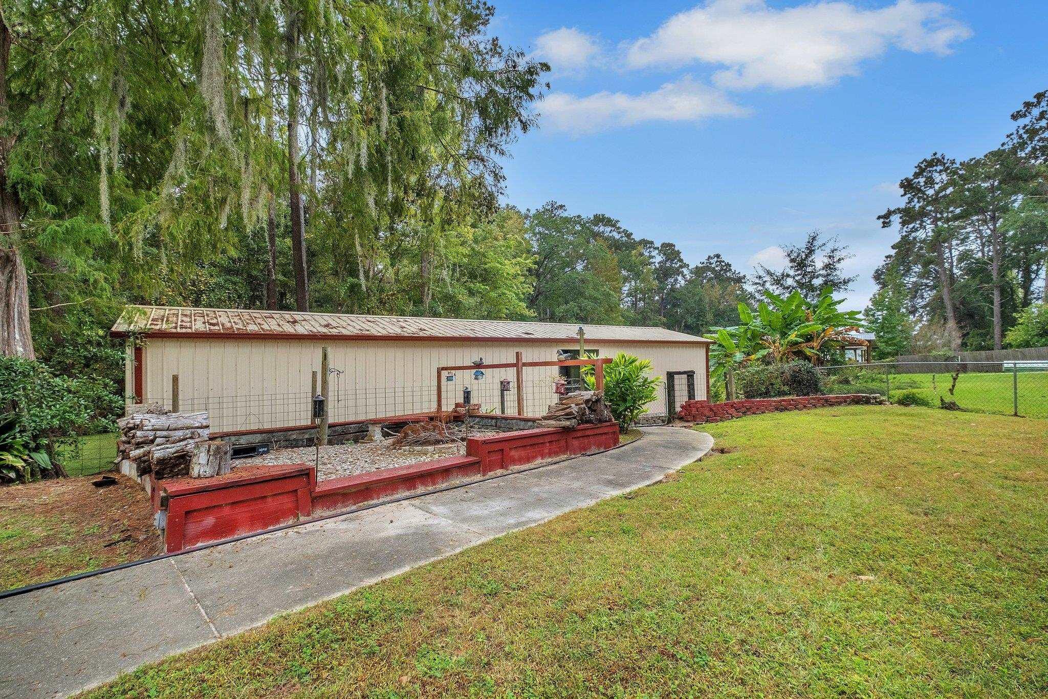 Quincy, Florida, 32351, United States, 3 Bedrooms Bedrooms, ,2 BathroomsBathrooms,Residential,For Sale,1804013