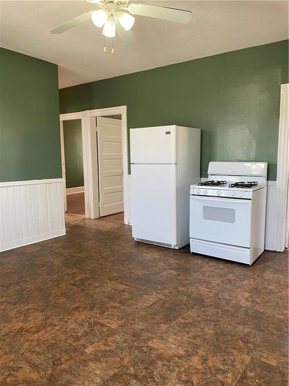 Providence, Rhode Island, 02908, United States, 9 Bedrooms Bedrooms, ,3 BathroomsBathrooms,Residential,For Sale,2036467