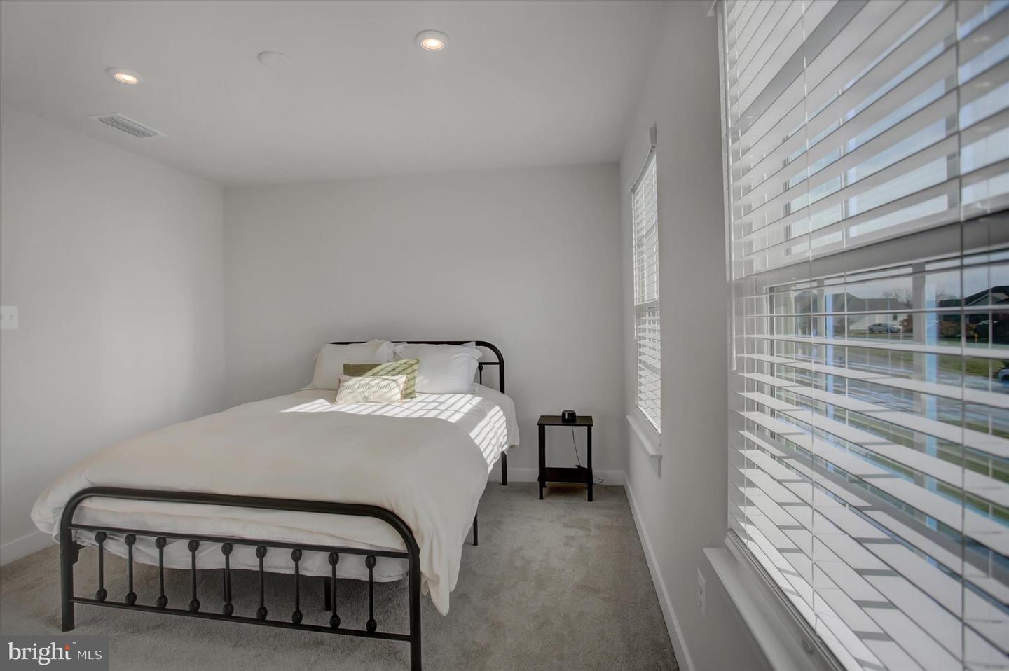 Greencastle, Pennsylvania, 17225, United States, 4 Bedrooms Bedrooms, ,4 BathroomsBathrooms,Residential,For Sale,1989287