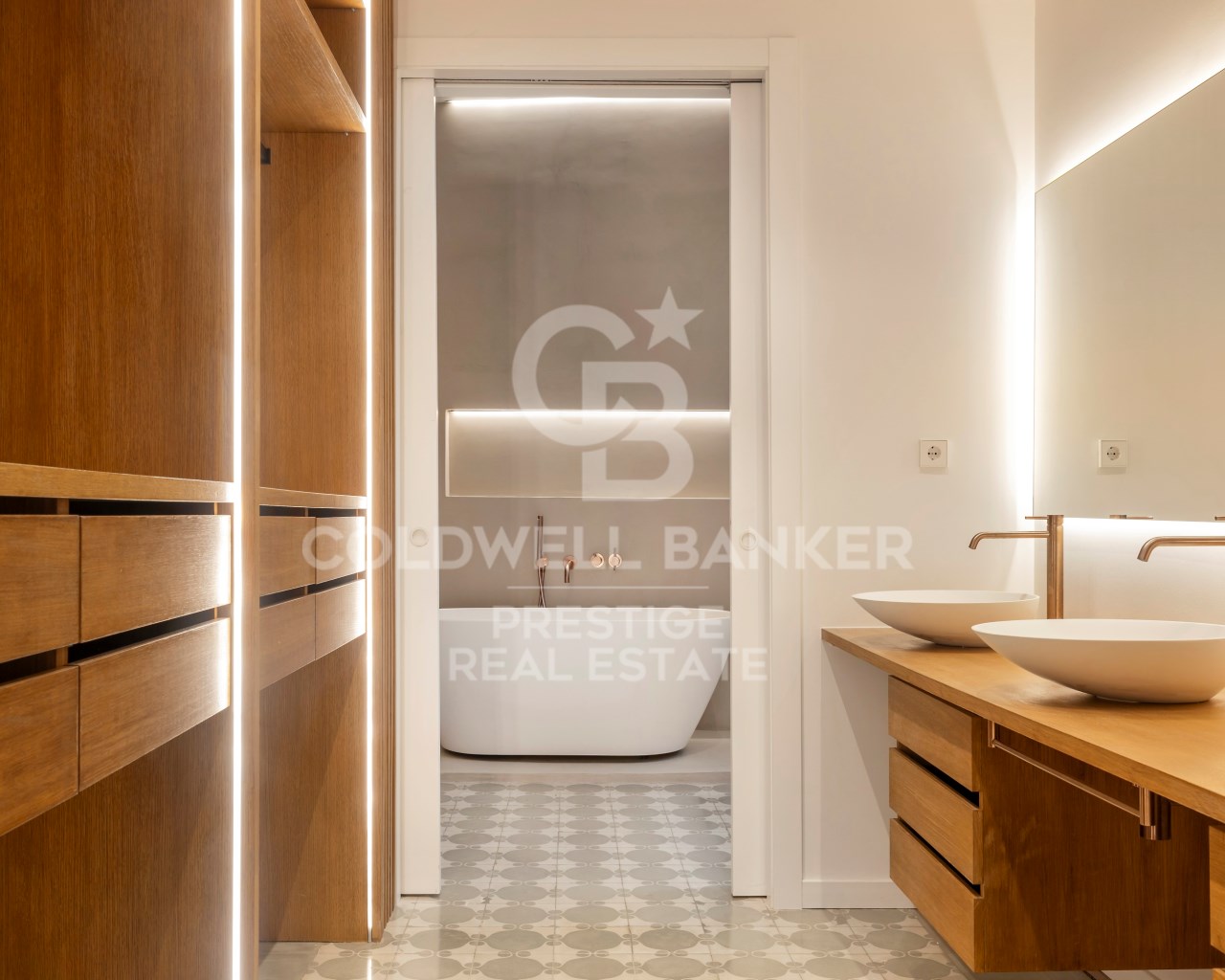 Barcelona, Barcelona, Eixample, La Dreta de l'Eix, Barcelona, Catalonia, ES, 3 Bedrooms Bedrooms, ,2 BathroomsBathrooms,Residential,For Sale,Barcelona, Barcelona, Eixample, La Dreta de l'Eix,1448984