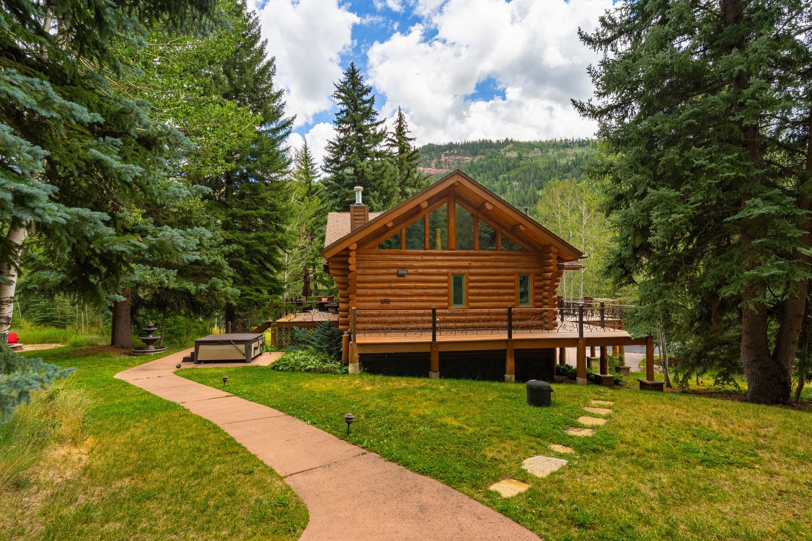  Private Mountain Escape on 32 Acres Near Redstone - 物件實景