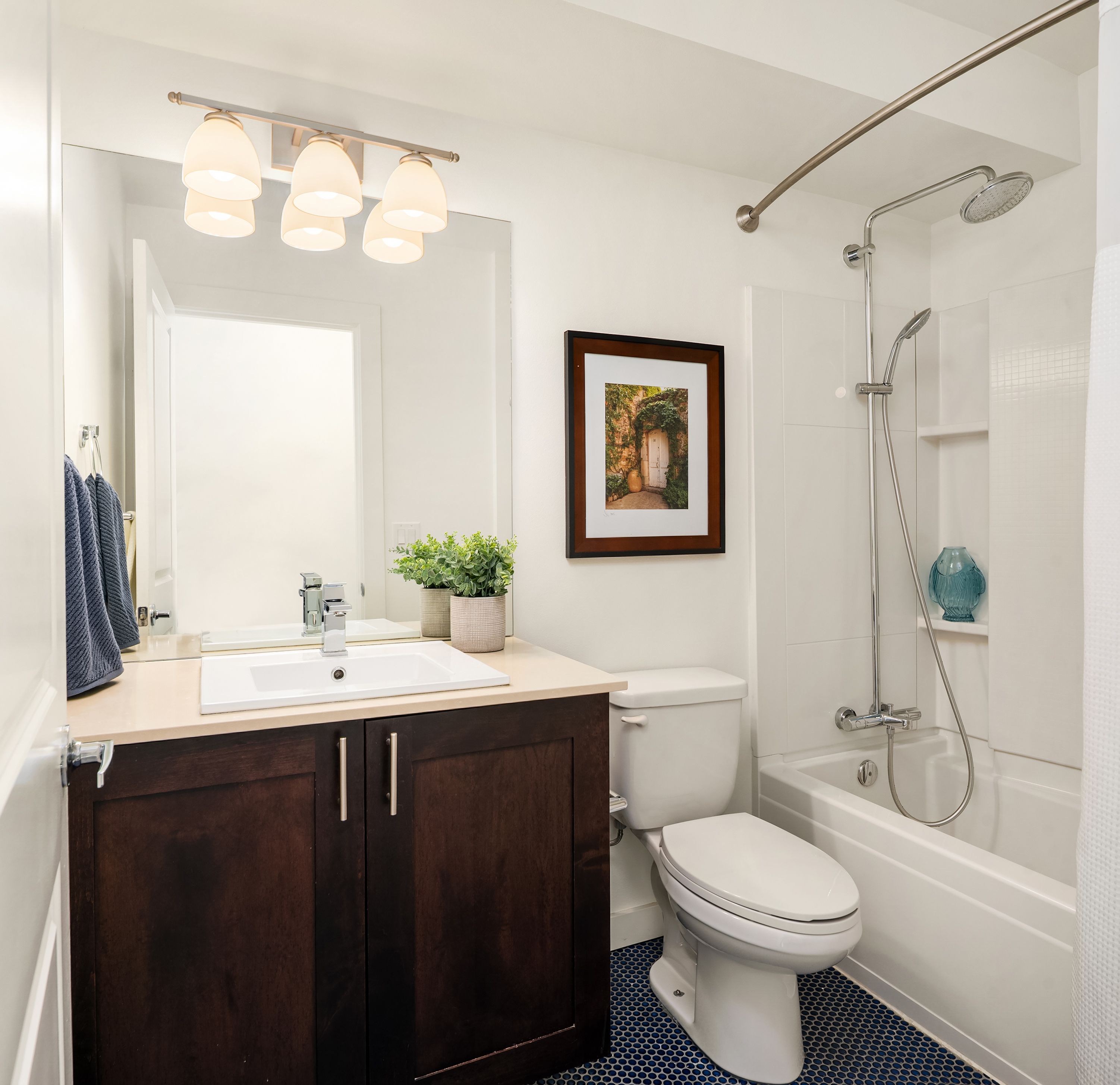  3631 Courtland Place S Unit #B, Seattle, WA 98144 - 物件實景