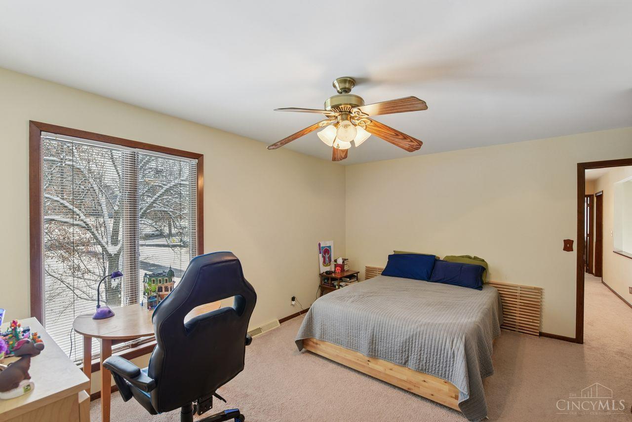 Anderson Twp, Ohio, 45255, United States, 4 Bedrooms Bedrooms, ,3 BathroomsBathrooms,Residential,For Sale,2001955