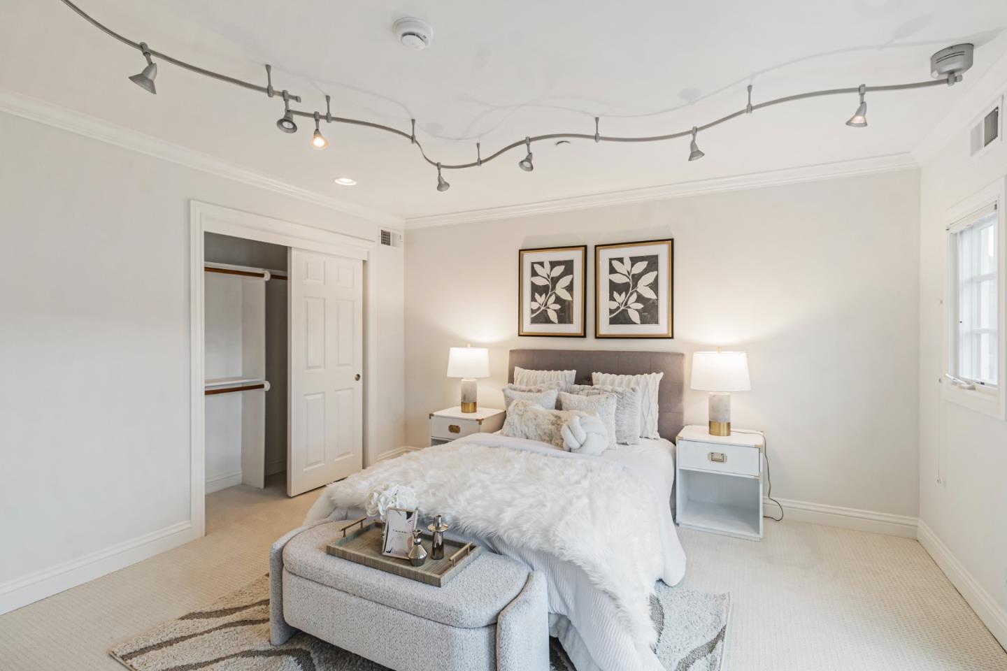 San Carlos, California, 94070, United States, 5 Bedrooms Bedrooms, ,5 BathroomsBathrooms,Residential,For Sale,1700172