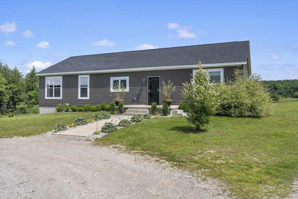 Petoskey, Michigan, 49770, United States, 4 Bedrooms Bedrooms, ,3 BathroomsBathrooms,Residential,For Sale,1906995