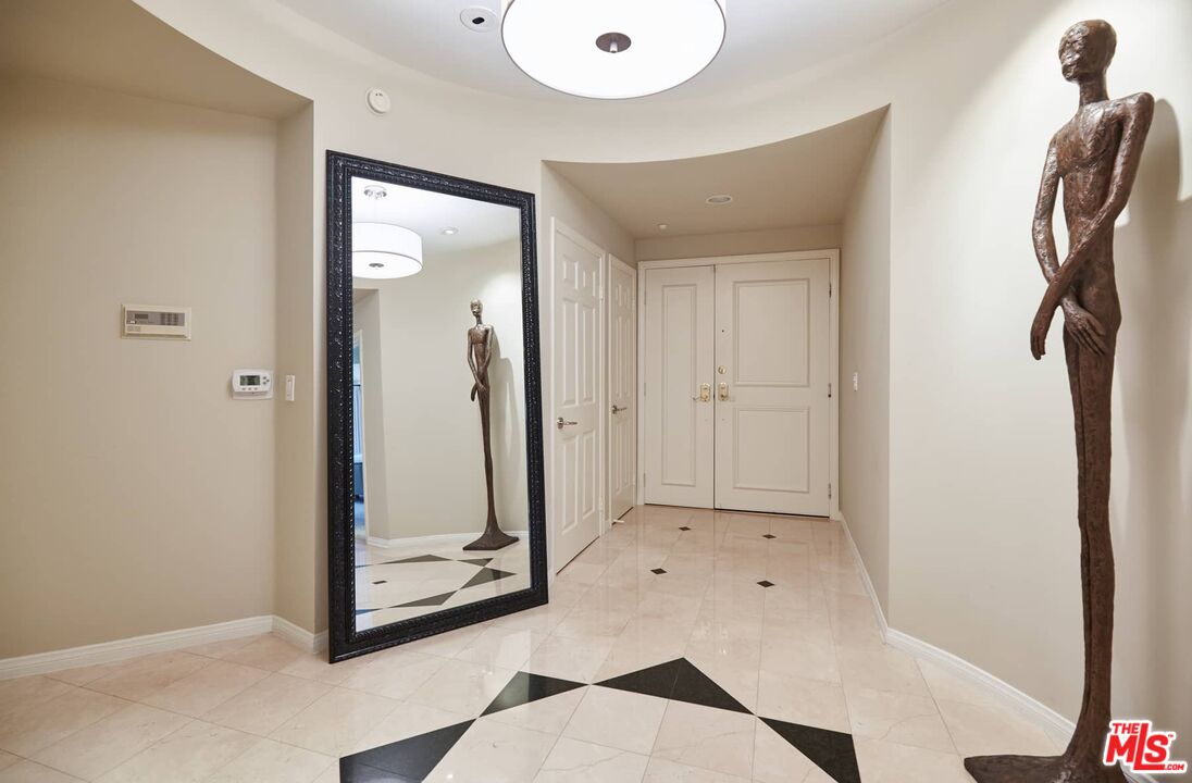 Beverly Hills, California, 90211, United States, 2 Bedrooms Bedrooms, ,3 BathroomsBathrooms,Residential,For Sale,1897211