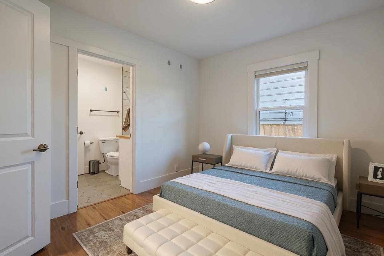 Sacramento, California, 95818, United States, 2 Bedrooms Bedrooms, ,1 BathroomBathrooms,Residential,For Sale,1975469