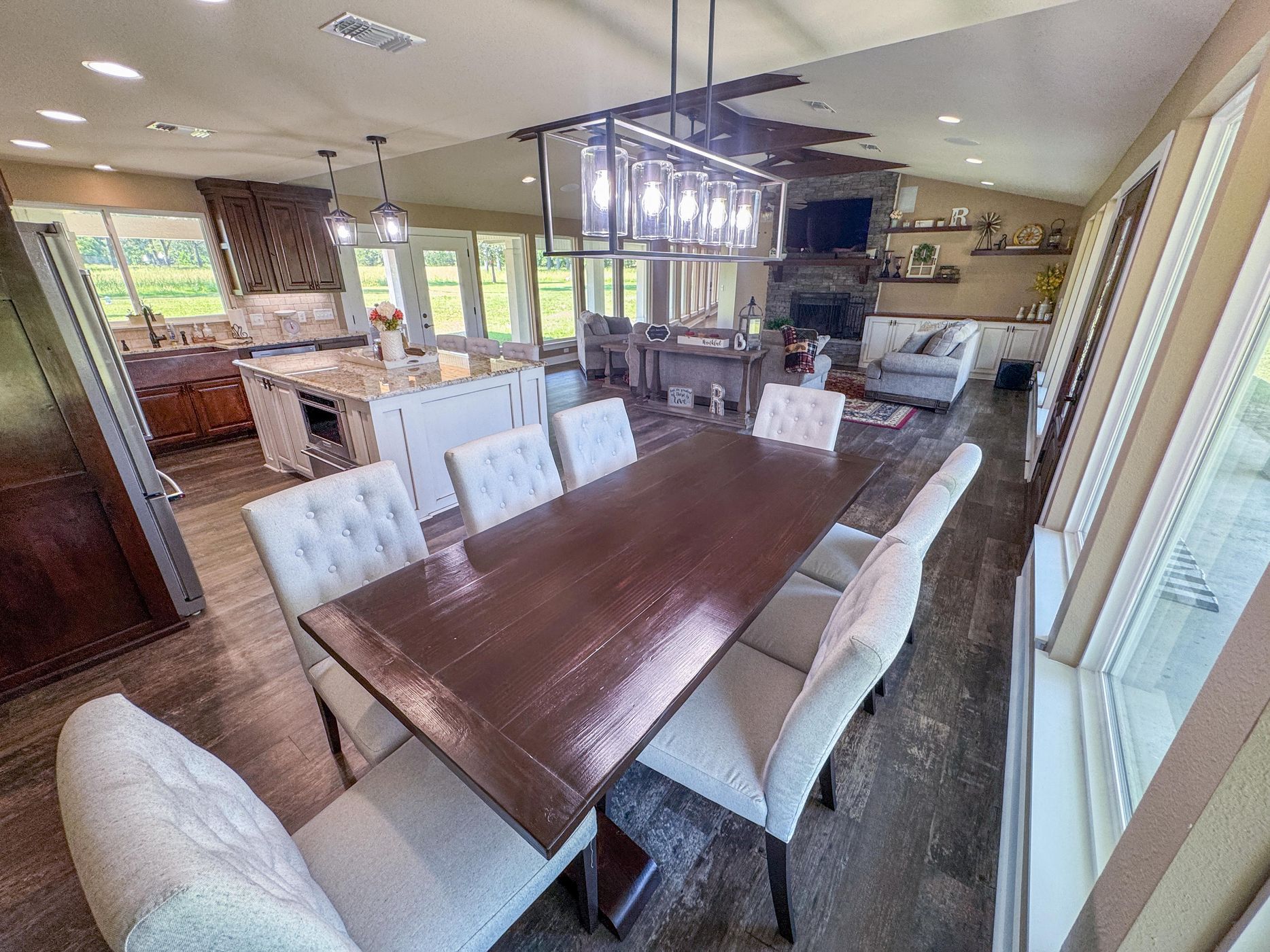 Douglassville, Texas, 75560, United States, 4 Bedrooms Bedrooms, ,3 BathroomsBathrooms,Residential,For Sale,1914297