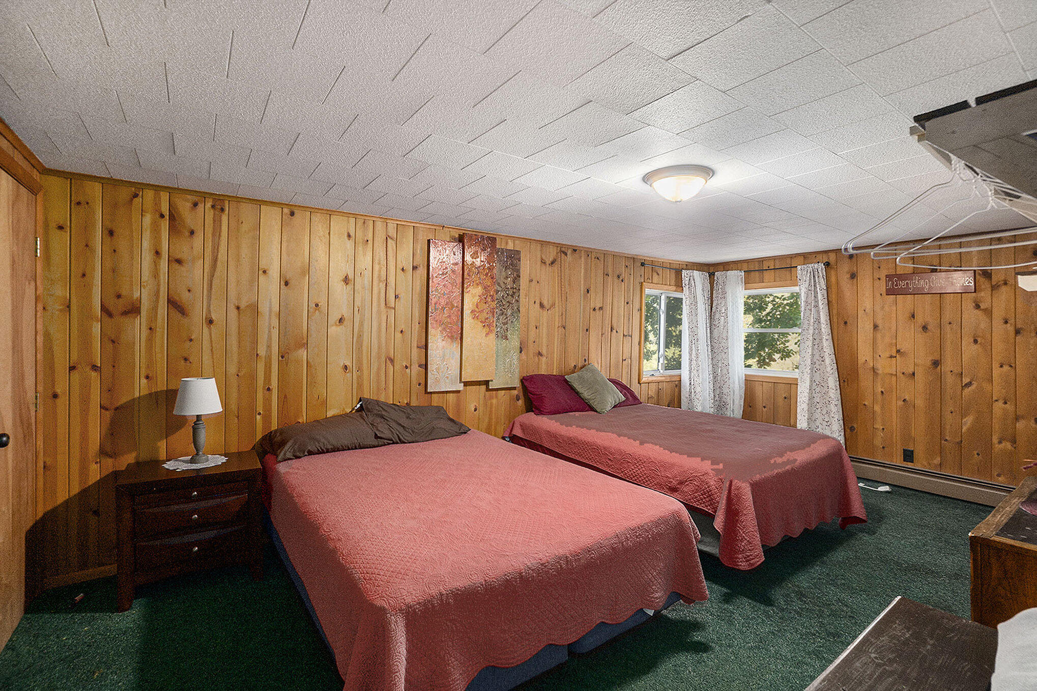 Newaygo, Michigan, 49337, United States, 5 Bedrooms Bedrooms, ,2 BathroomsBathrooms,Residential,For Sale,1982791