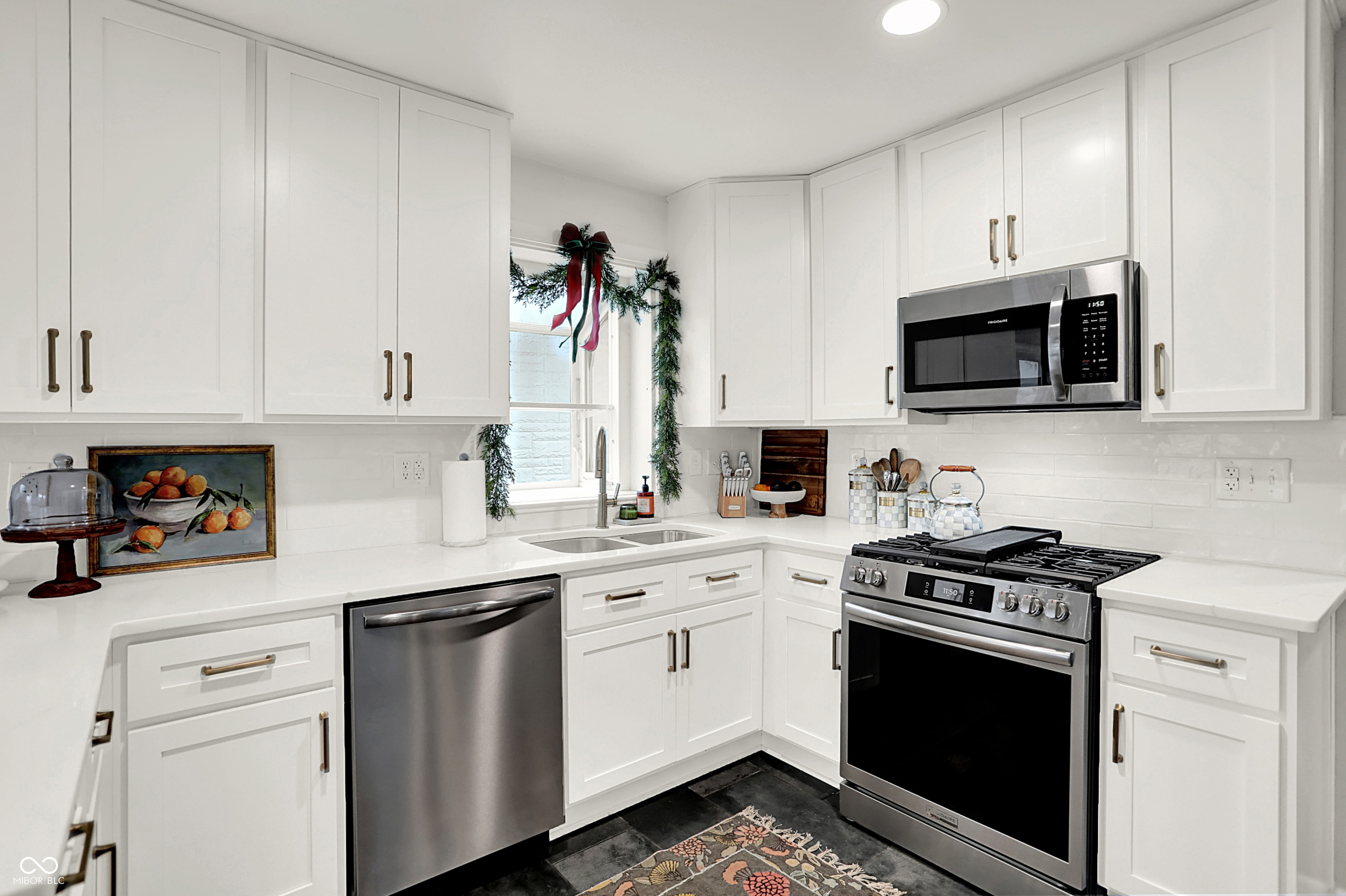 Indianapolis, Indiana, 46205, United States, 3 Bedrooms Bedrooms, ,2 BathroomsBathrooms,Residential,For Sale,2005360