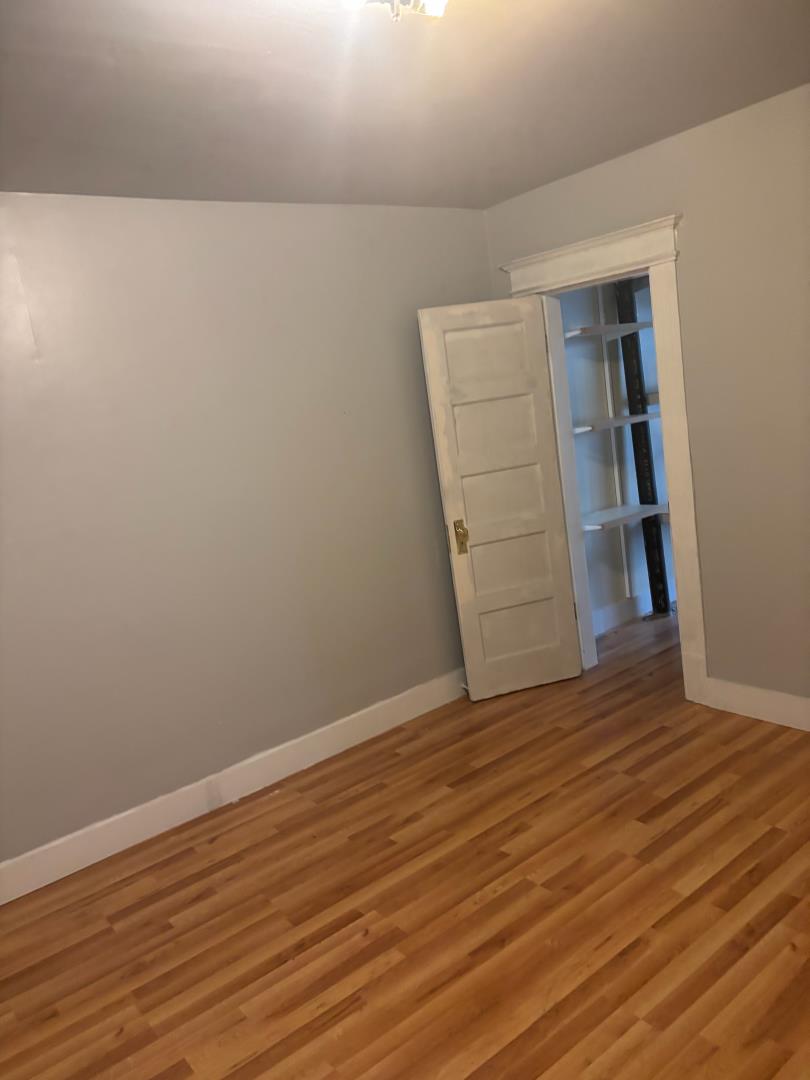 San Francisco, California, 94124, United States, ,Residential,For Sale,1987584