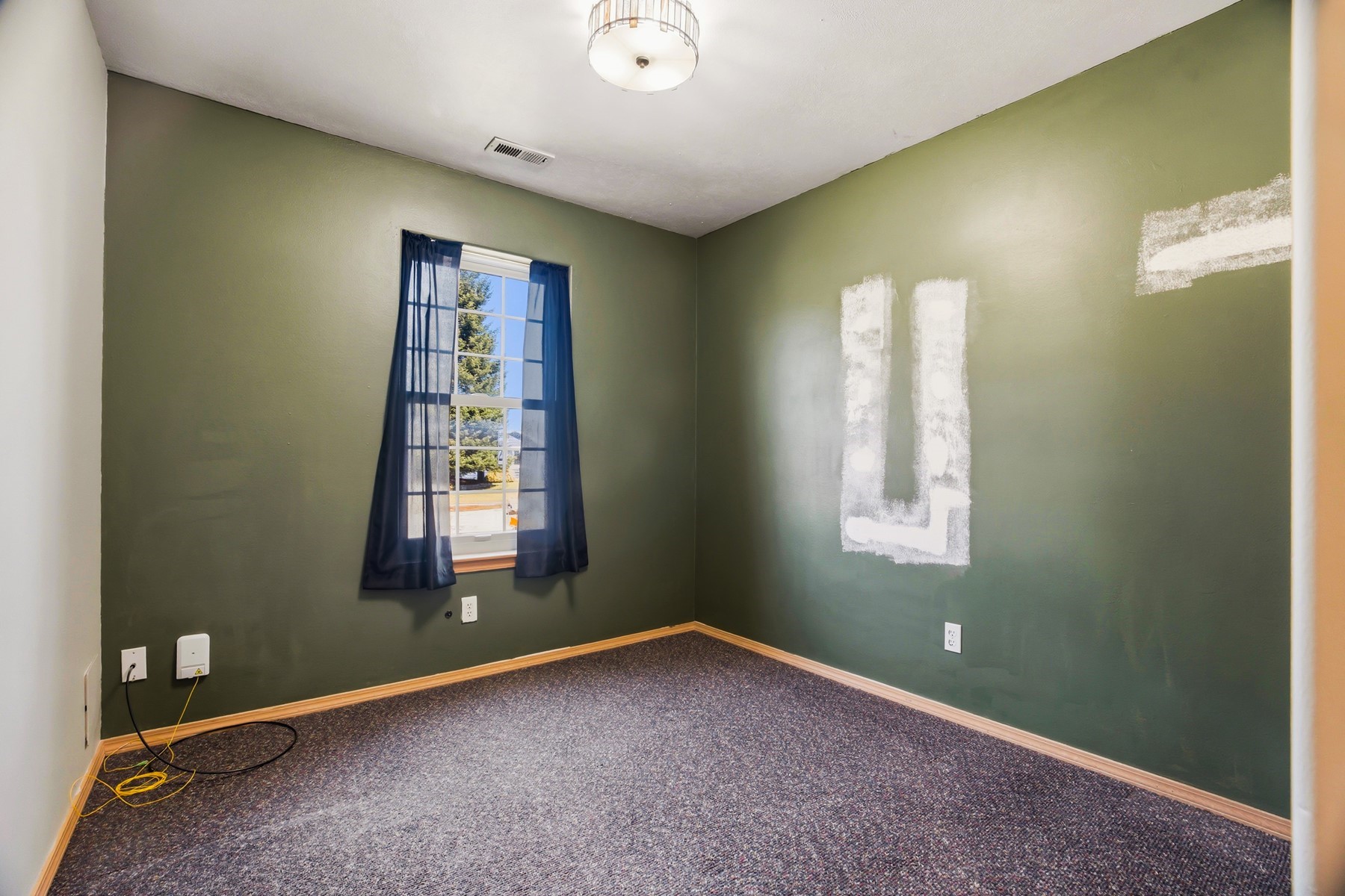  Single-Level Living with Key Updates - 物件實景