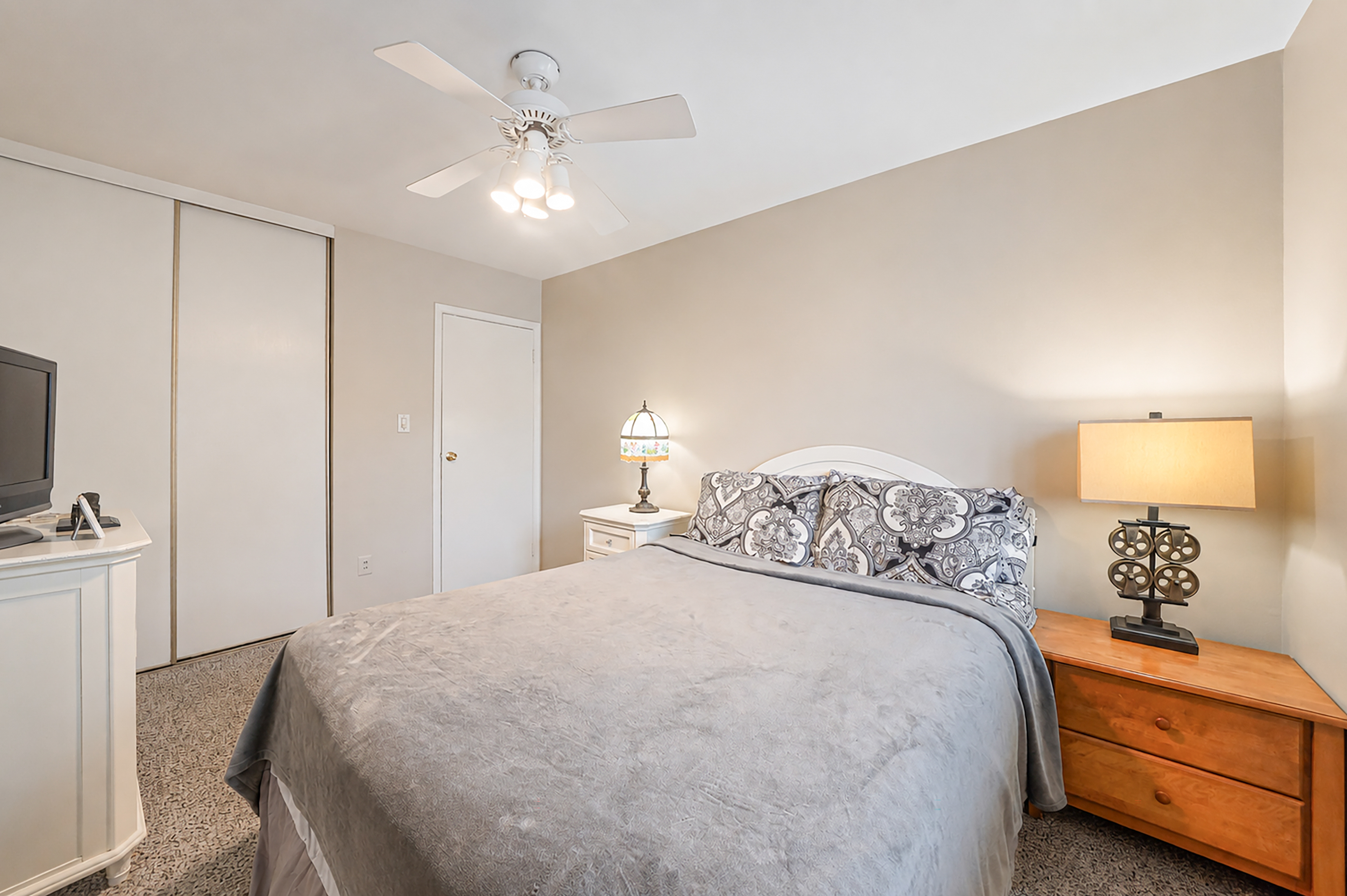  113 Laurel Lane, Wantagh, NY, 11793 - 物件實景
