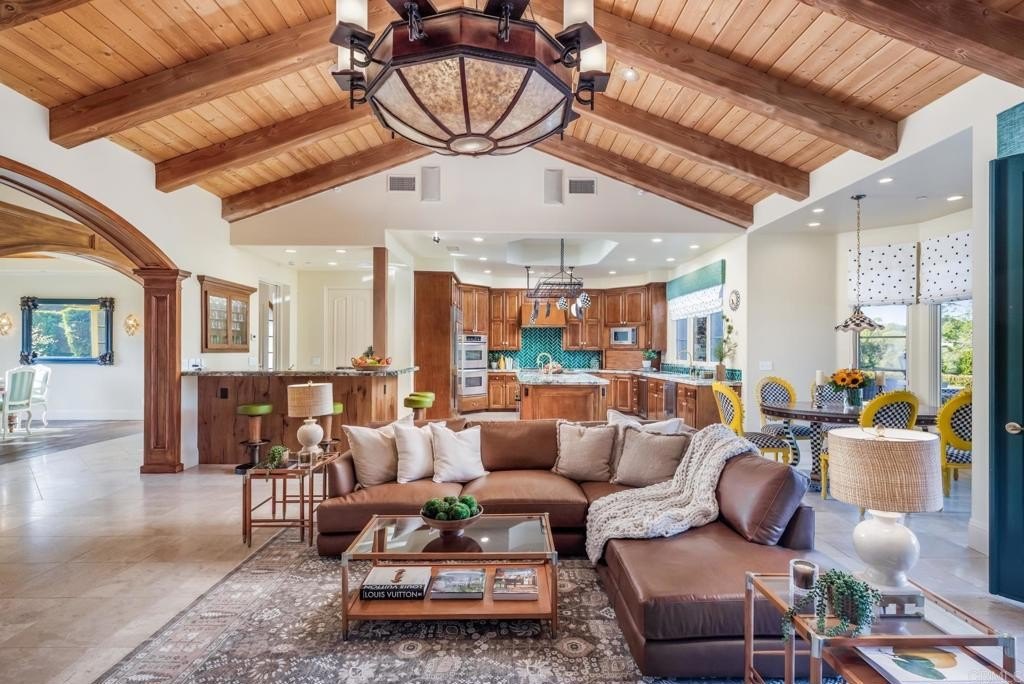 Rancho Santa Fe, California, 92067, United States, 6 Bedrooms Bedrooms, ,7 BathroomsBathrooms,Residential,For Sale,1847719