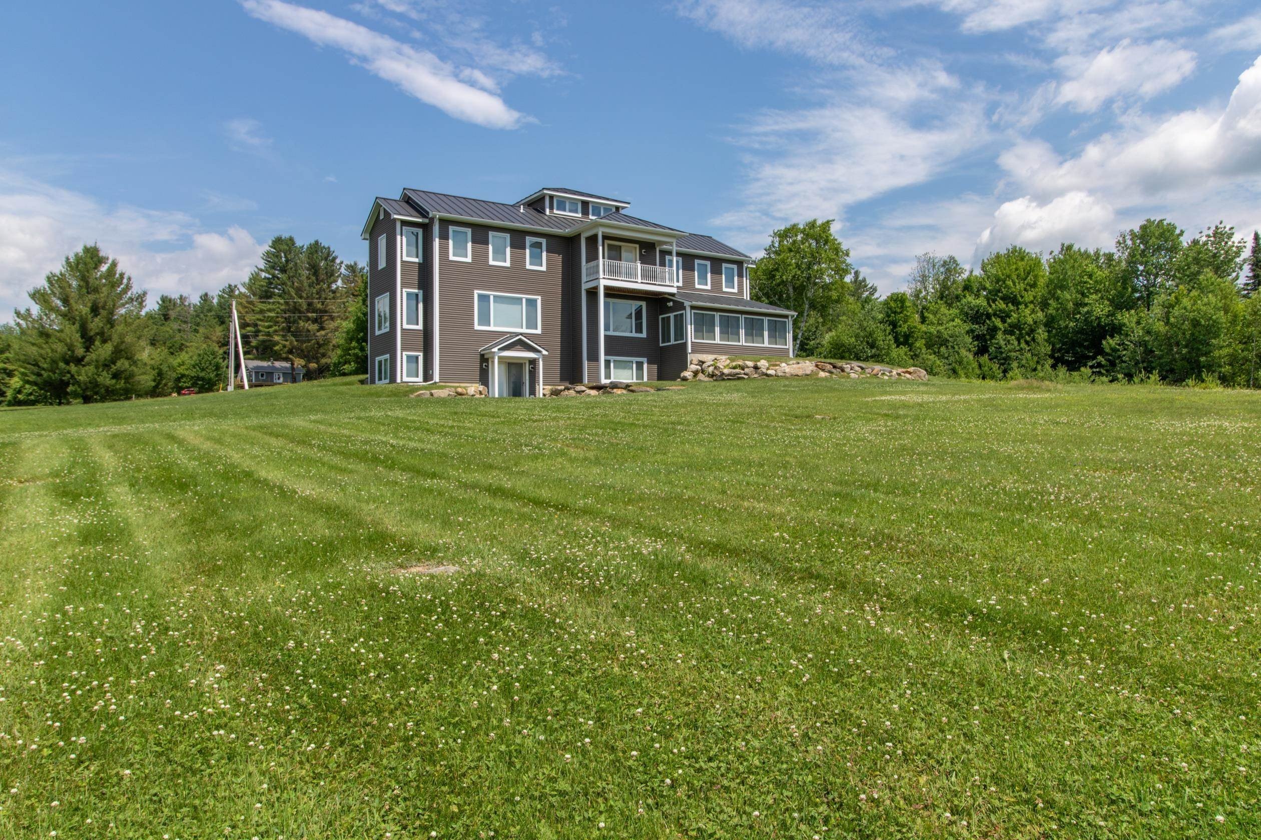 Barton, Vermont, 05822, United States, 6 Bedrooms Bedrooms, ,3 BathroomsBathrooms,Residential,For Sale,1943519