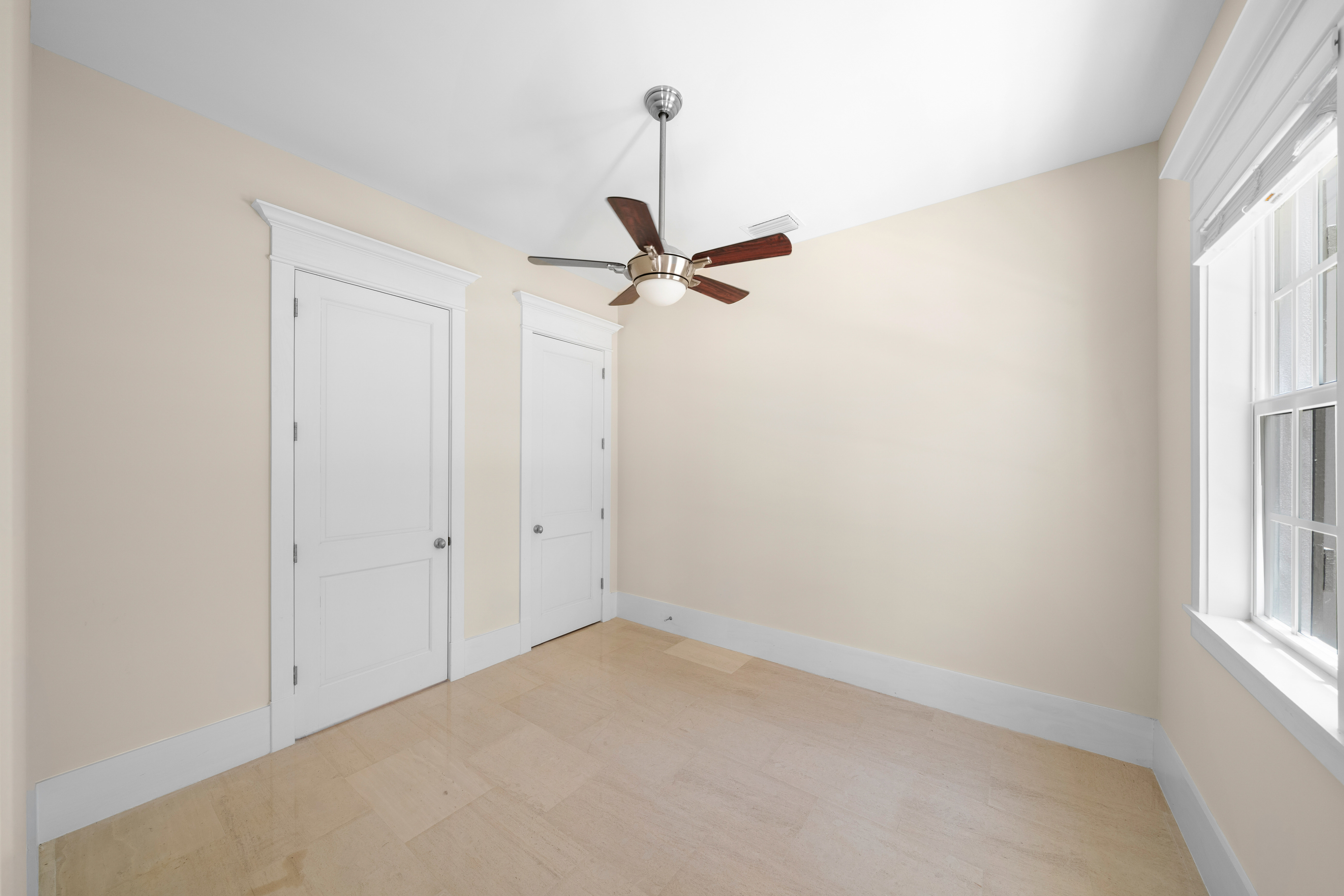  7745 SW 54th Ave, Miami, FL, 33143 - 物件實景