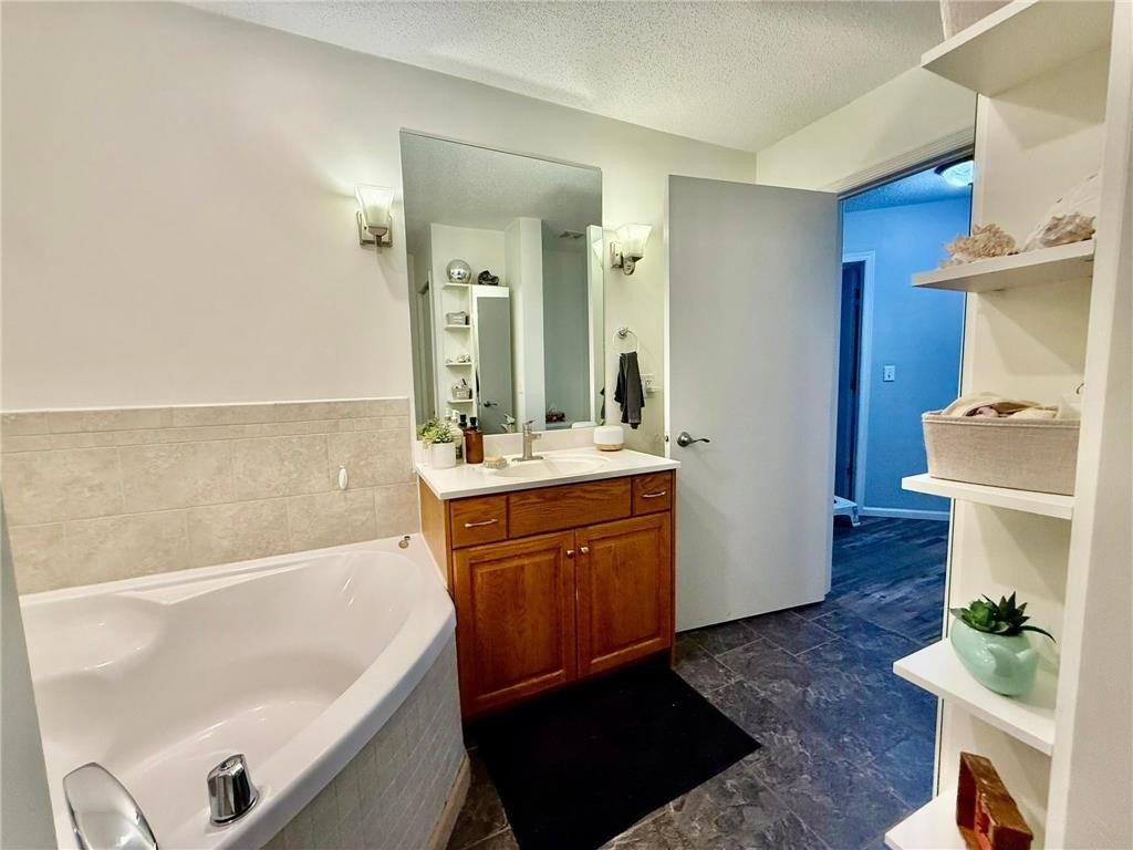 Alexandria Twp, Minnesota, 56308, United States, 5 Bedrooms Bedrooms, ,2 BathroomsBathrooms,Residential,For Sale,2036920