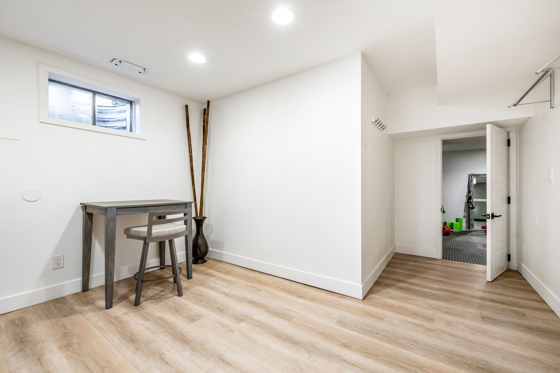  Private 0.34-Acre Modern Murray Rambler - 物件實景
