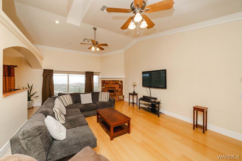 Kingman, Arizona, 86401, United States, 3 Bedrooms Bedrooms, ,2 BathroomsBathrooms,Residential,For Sale,1980873