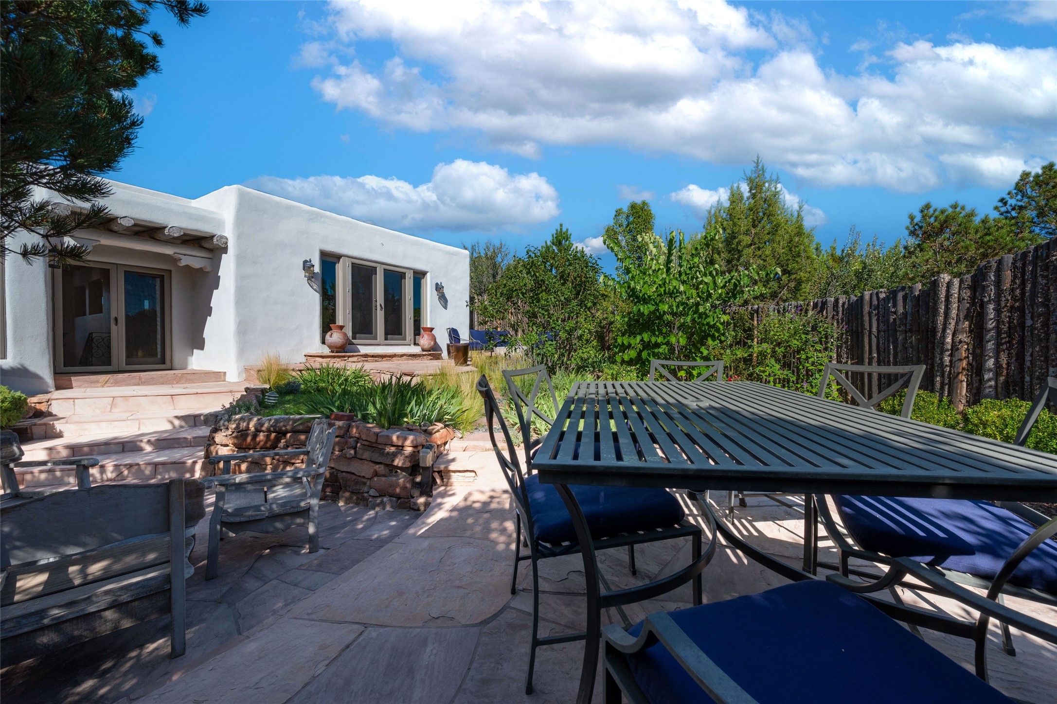  413 Los Arboles Drive - 物件實景